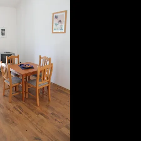 Lozica - Studio With Terrace And Sea View Apartman *